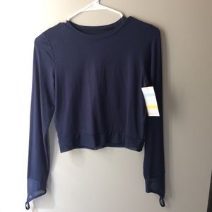 Long sleeve cropped blouse